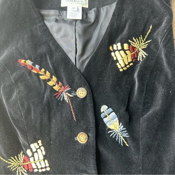 Vintage 90s Susan Bristol Embroidered Velvet Waistcoat Vest - Picture 5 of 11